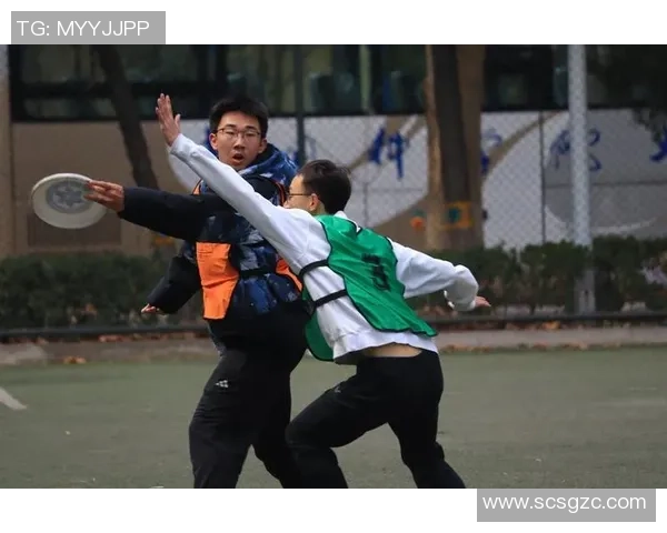 重庆飞盘队与北京飞盘队赛后战术分析与总结探讨